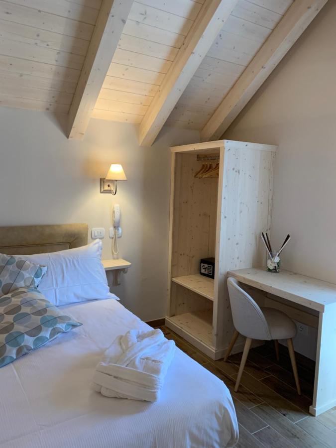 Hotel Rosengarten Tarvisio Exteriör bild